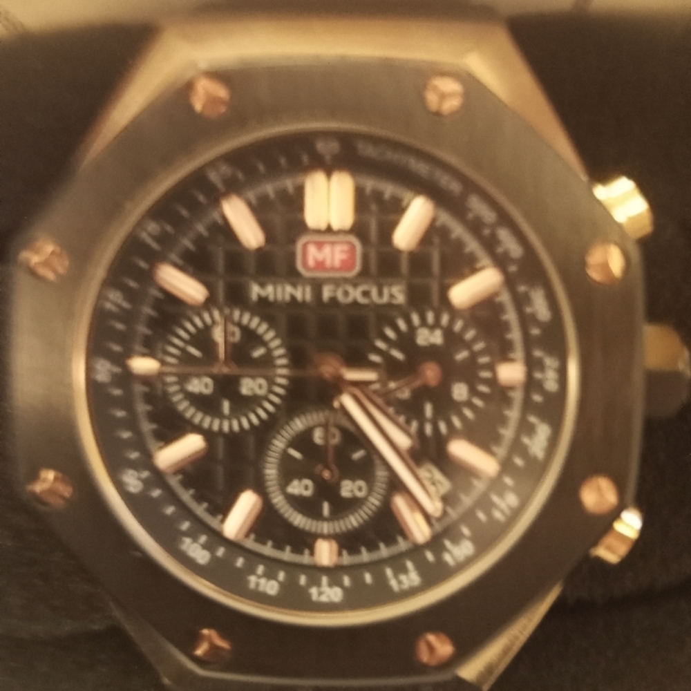Mini Focus brand Men's Black & Golden Waterproof Watch with silicone band